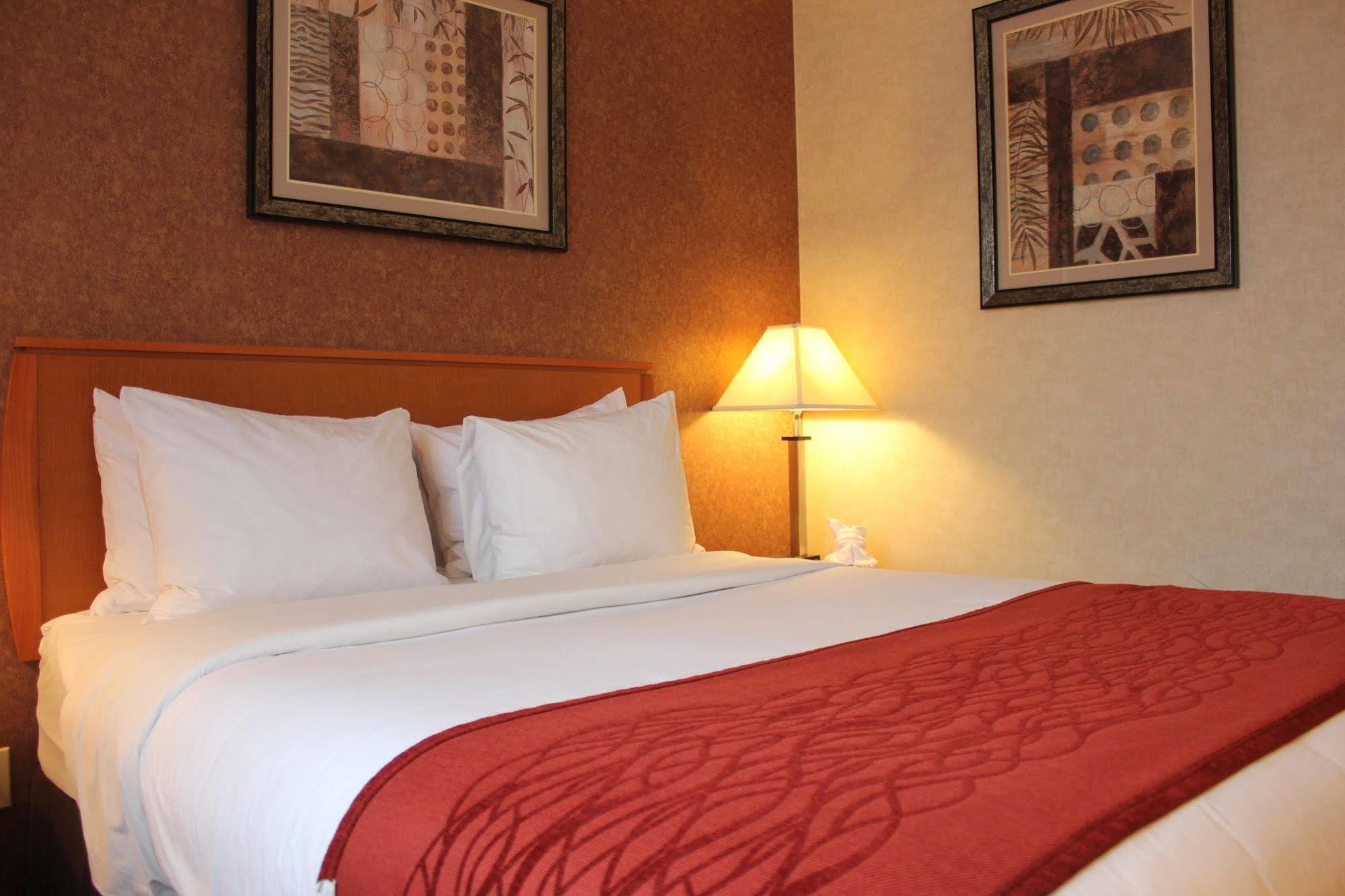 Bellerose Inn Eksteriør billede